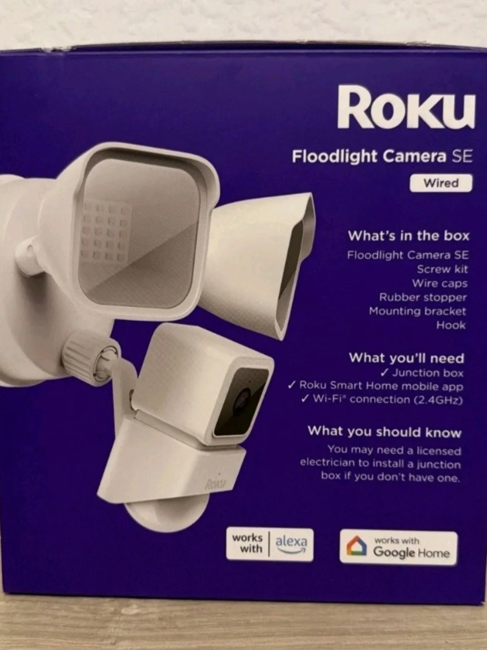 Roku Floodlight Camera SE - White Wired Outdoor Security Camera